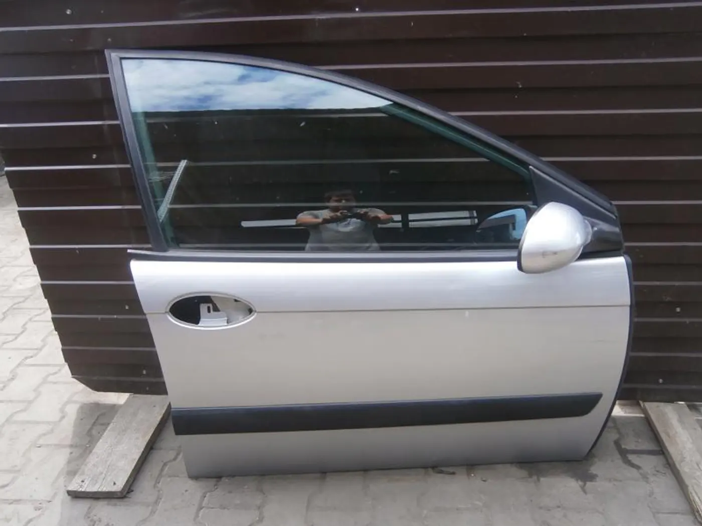 Дверь передняя правая к Citroen C5 2005