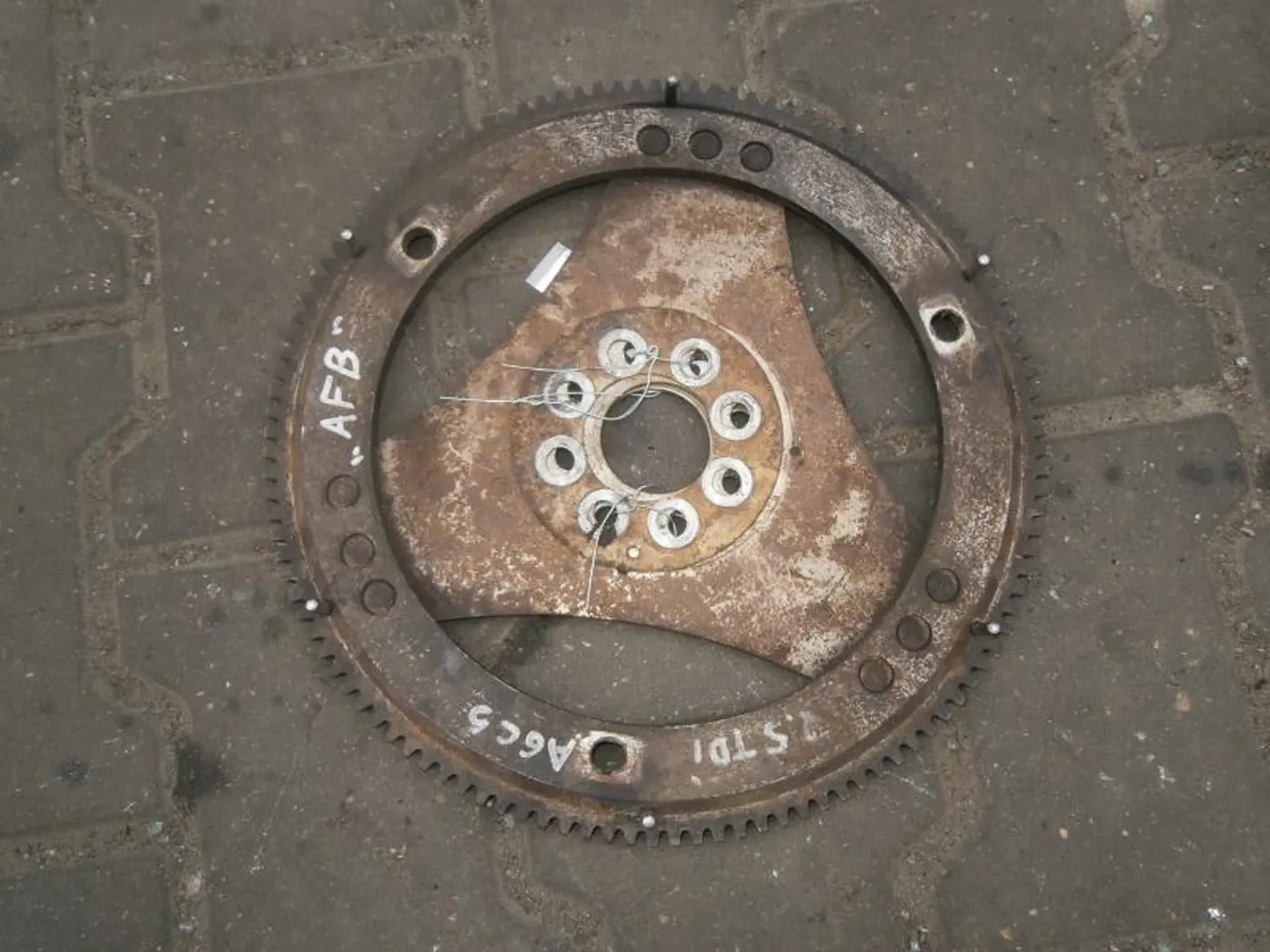 Маховик к Audi A4 1998