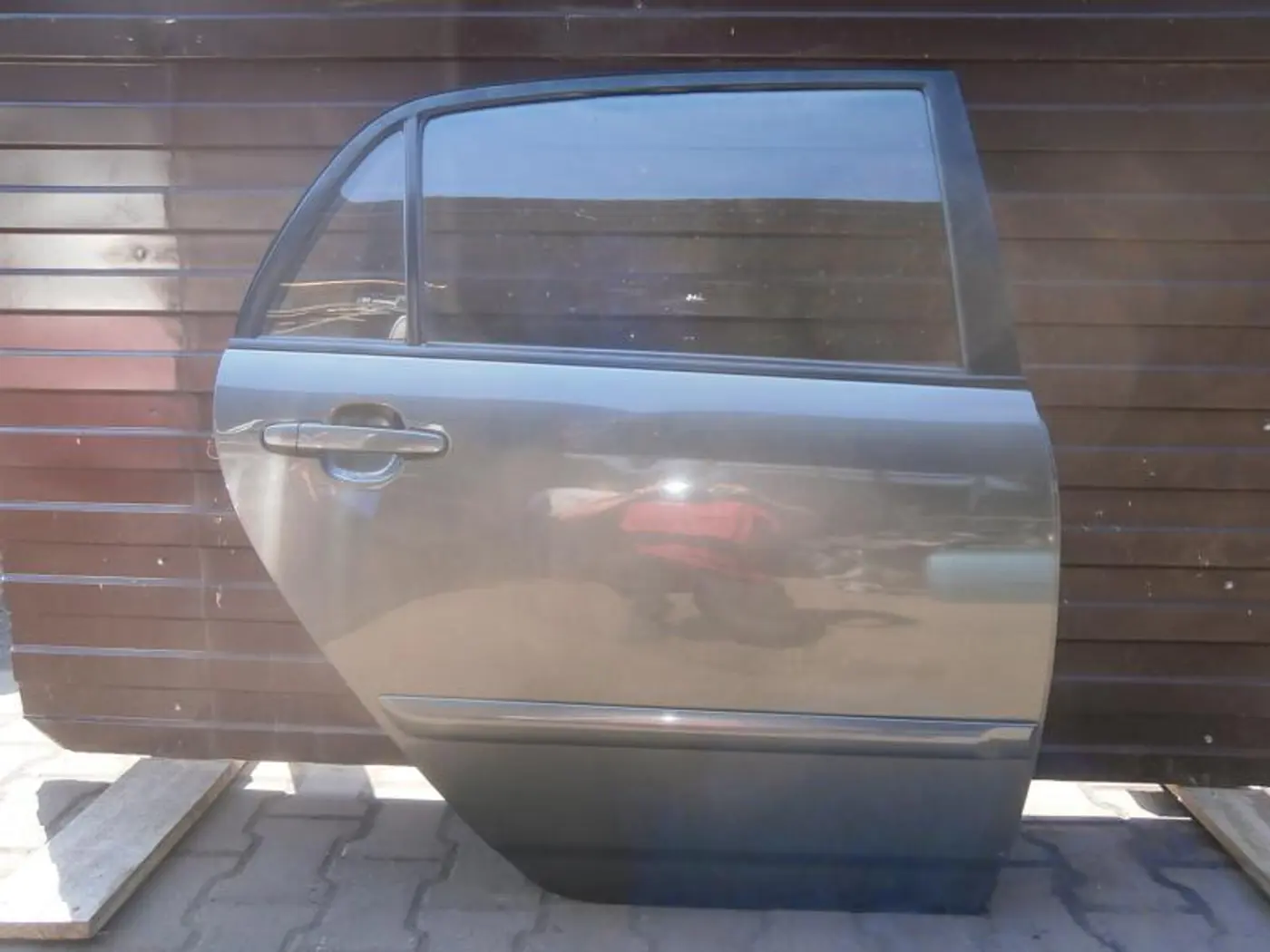 Дверь задняя правая к Toyota Corolla 2004