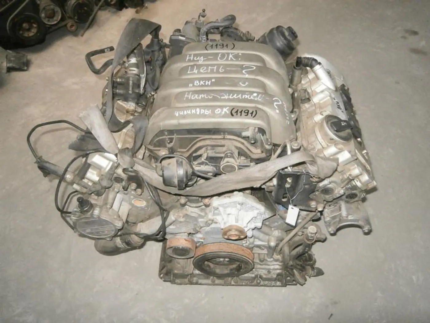 Двигатель к Audi A4 2006