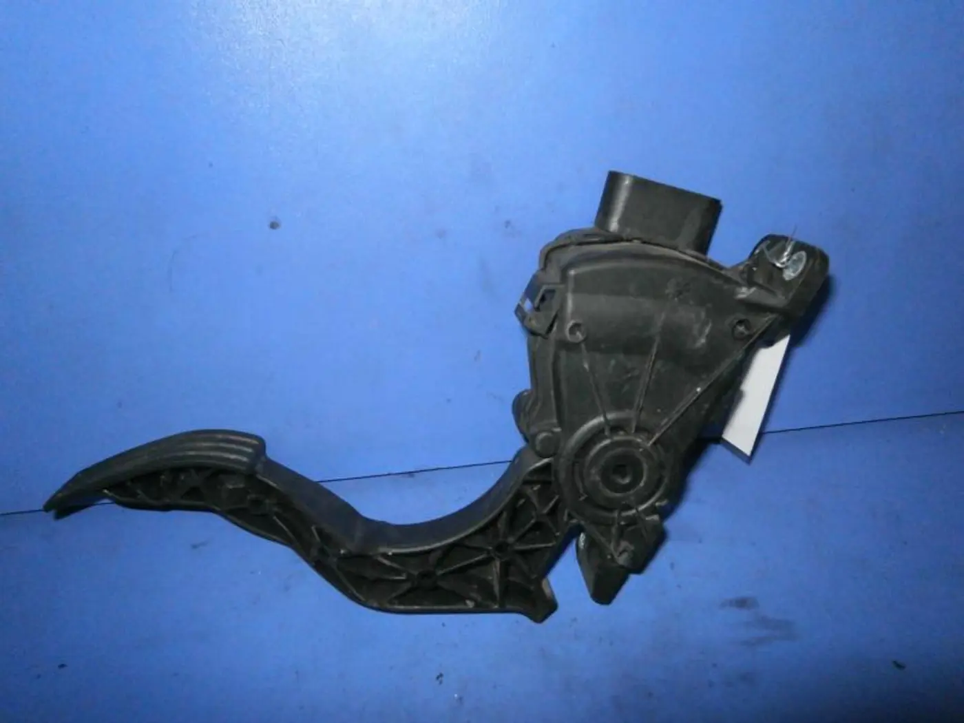 Педаль газа к Ford Fiesta 2011