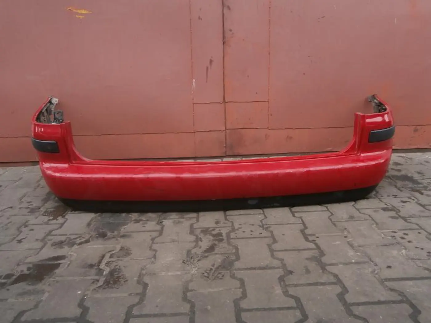 Бампер задний к Ford Galaxy 2002