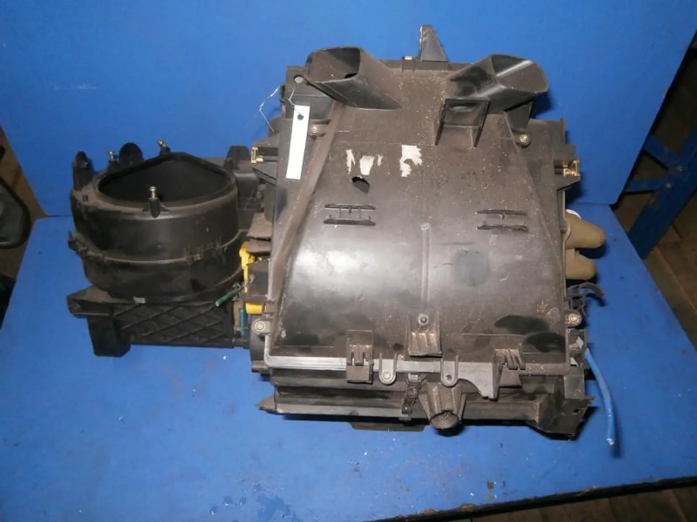 Корпус отопителя (печки) к Peugeot 406 1996