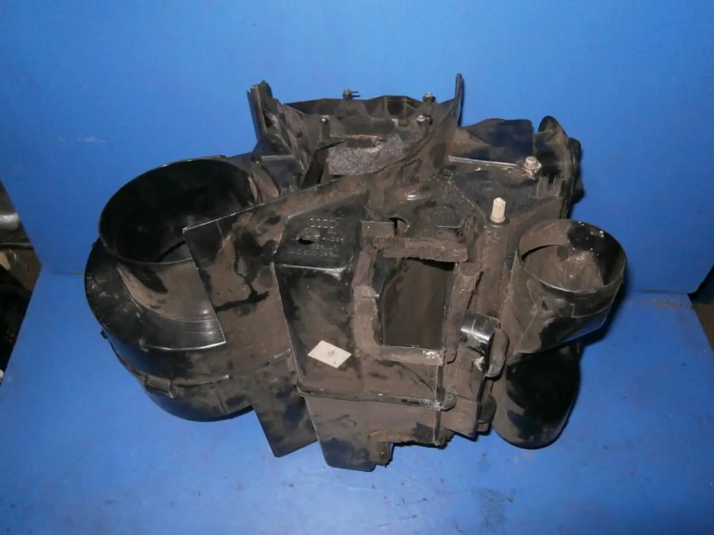 Корпус отопителя (печки) к Audi A6 1994
