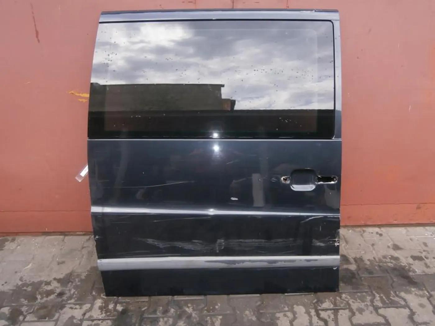 Дверь сдвижная к Mercedes-Benz Vito 2003