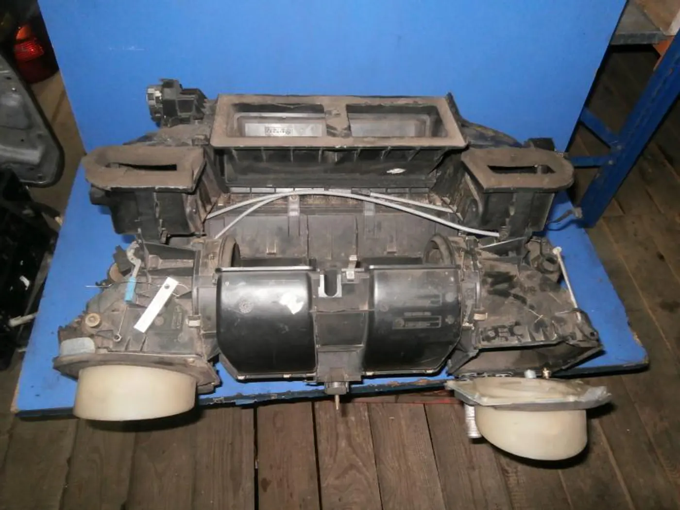 Корпус отопителя (печки) к BMW 5 1997