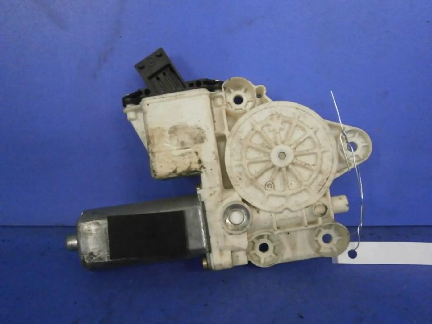 Моторчик стеклоподъемника к Opel Signum 2004