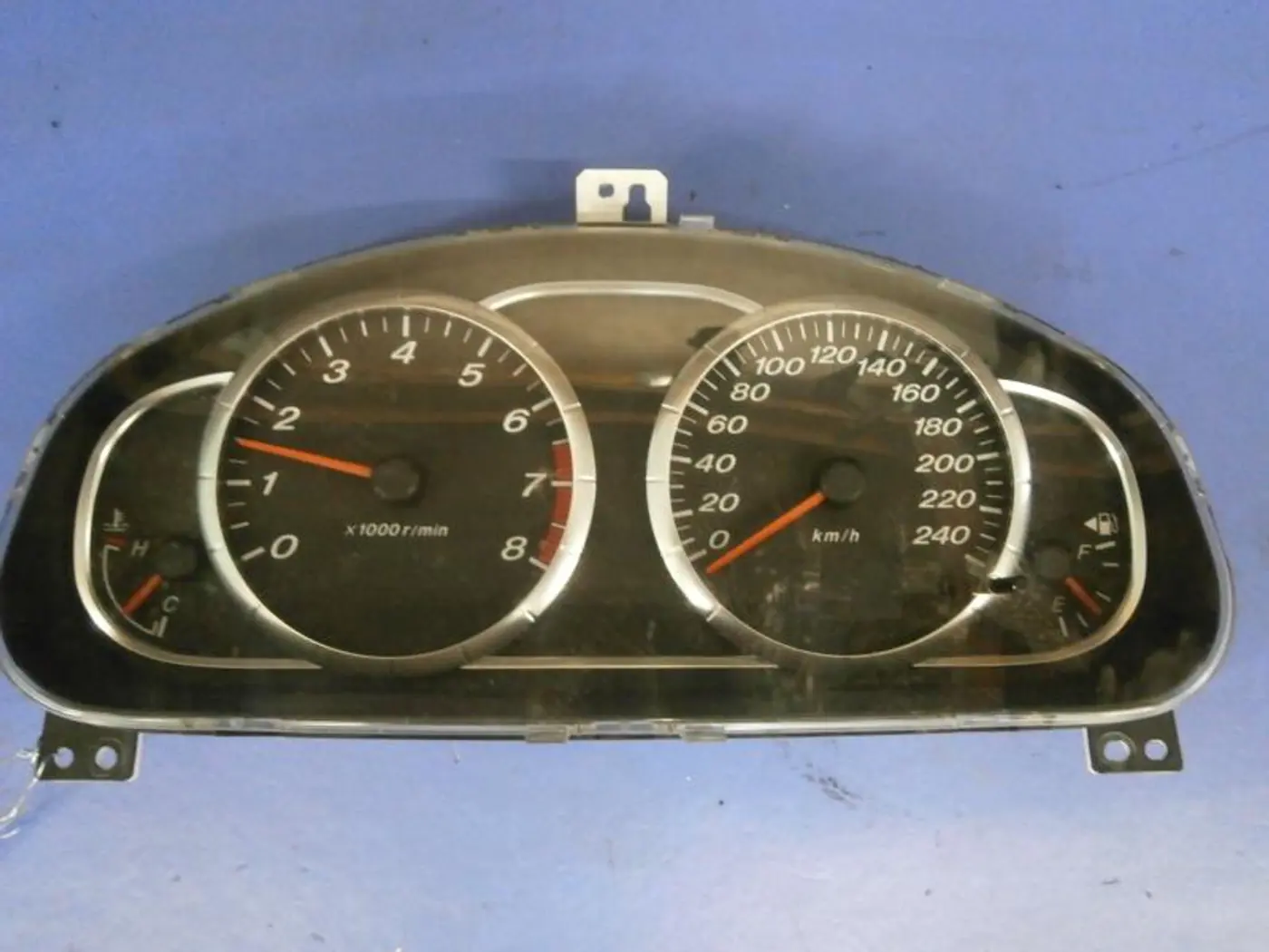 Щиток приборов (приборная панель) к Mazda 6 2006