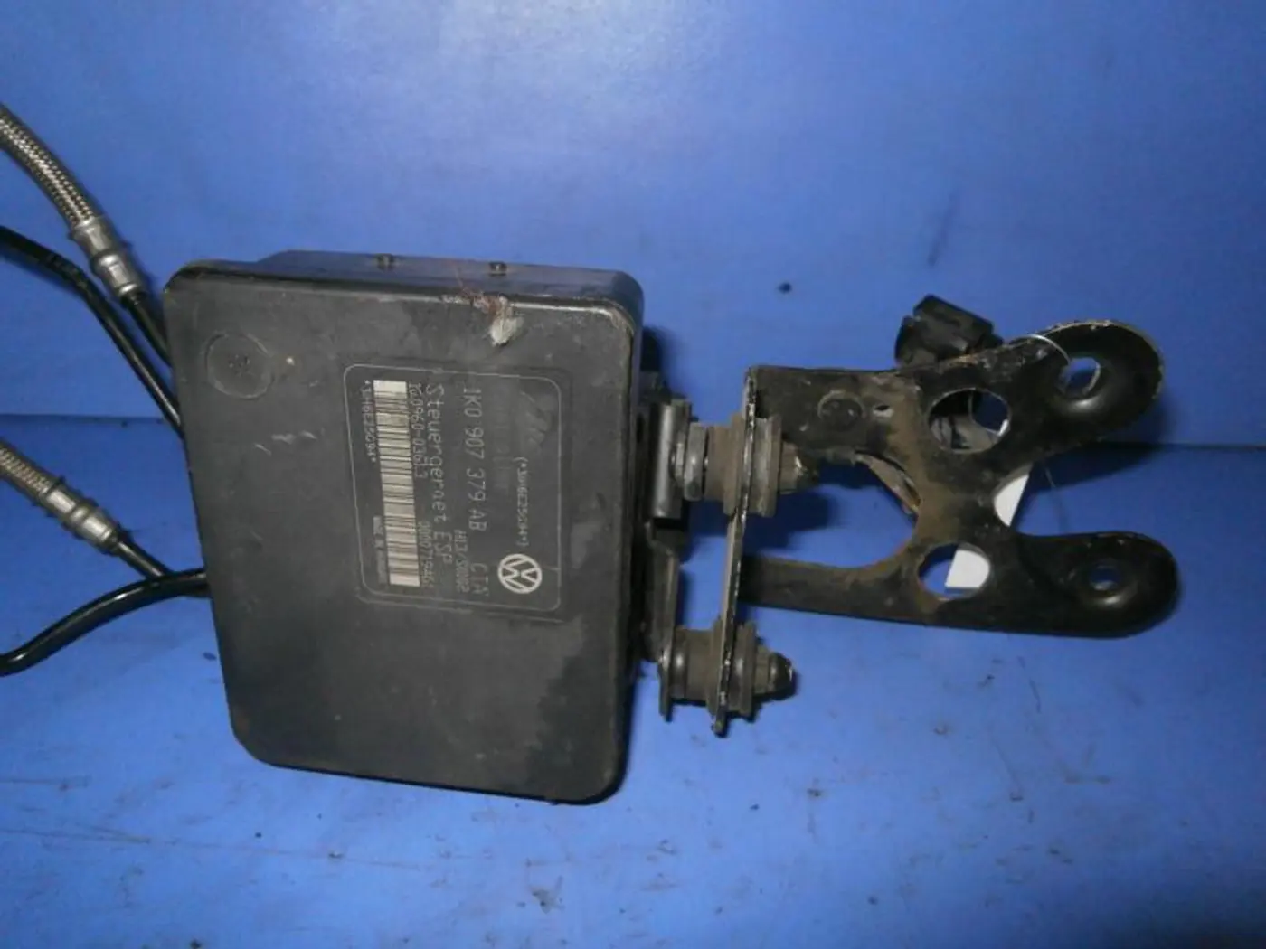 Блок ABS к Volkswagen Golf 2006