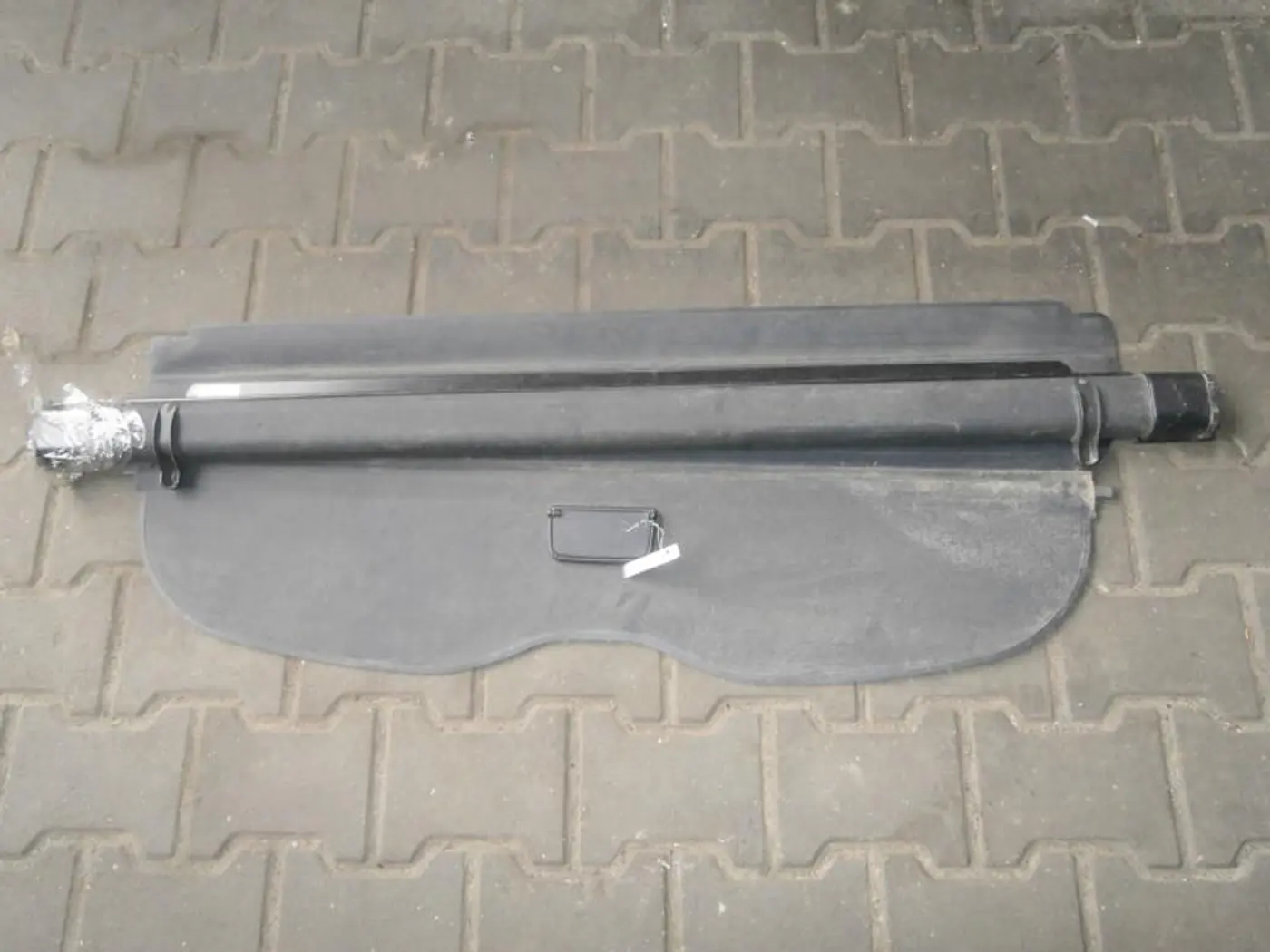 Шторка багажника к Audi A4 1998
