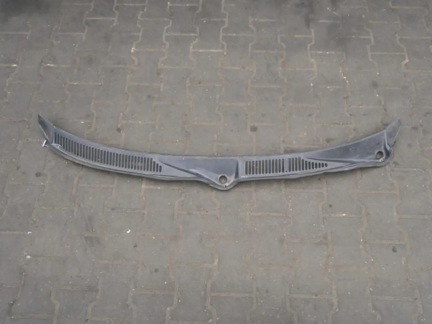 Дождевик к Audi 100 1993