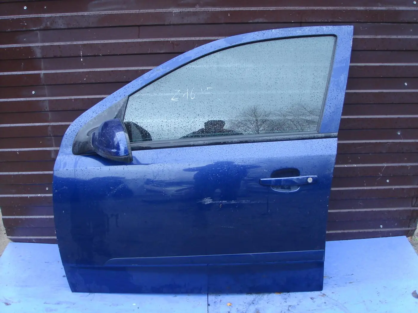 Стекло двери передней левой к Opel Astra 2006