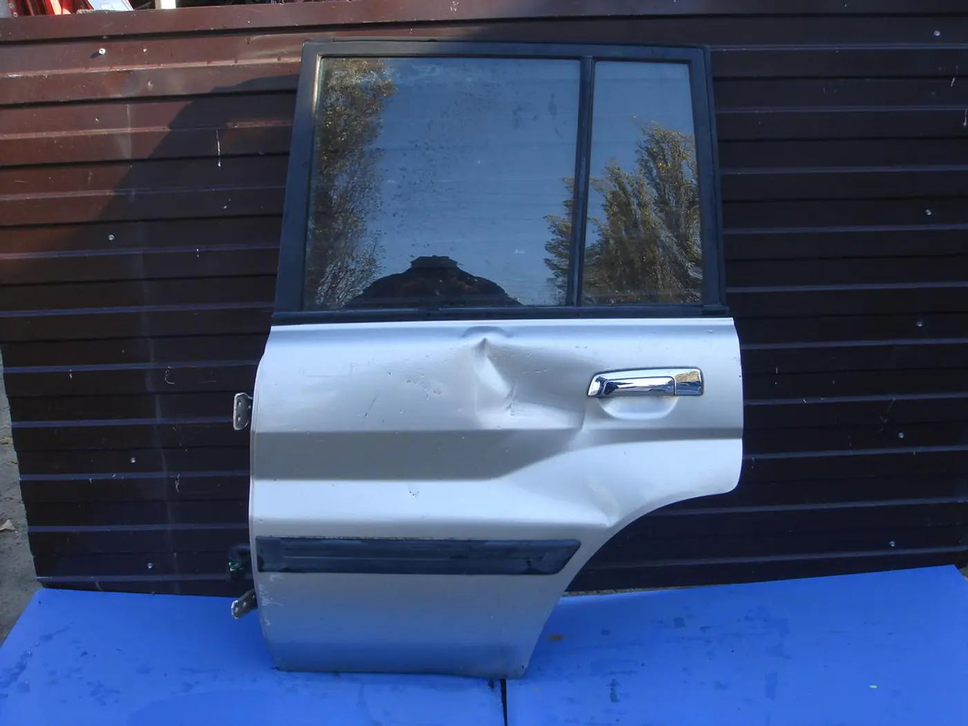 Дверь задняя левая к Mitsubishi Pajero 2001