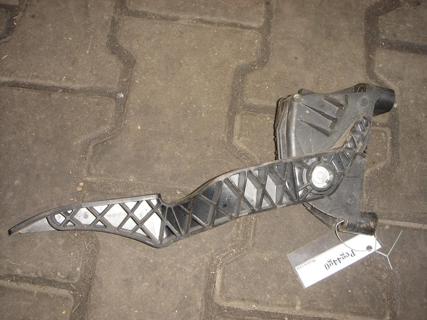 Педаль газа к Opel Zafira 2000