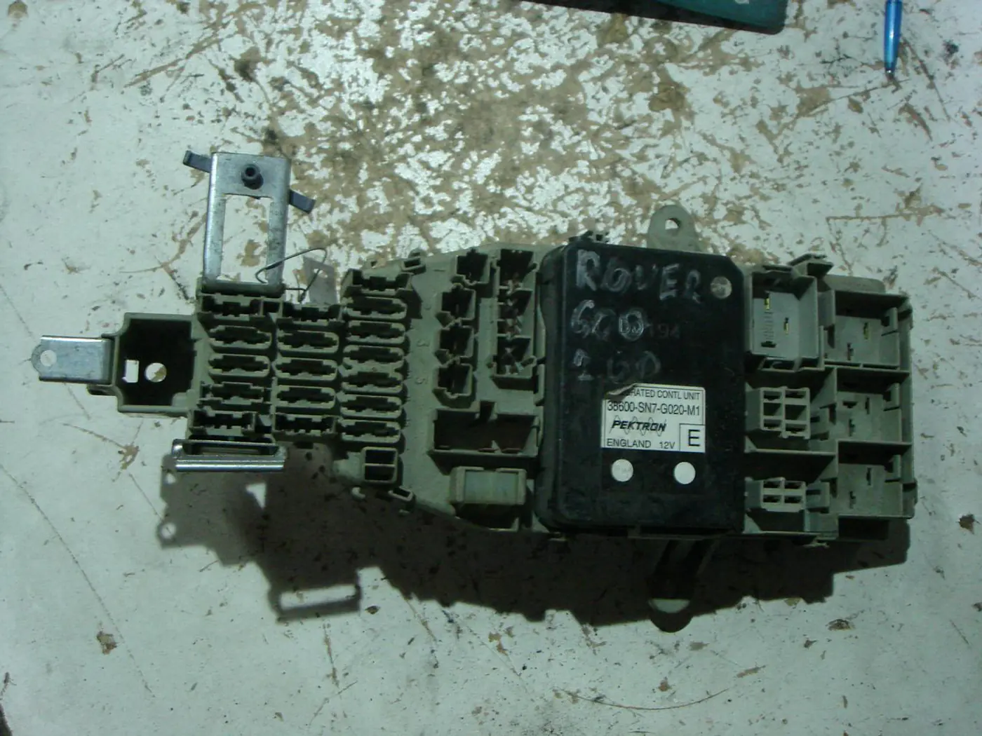 Блок предохранителей к Rover 600 1995