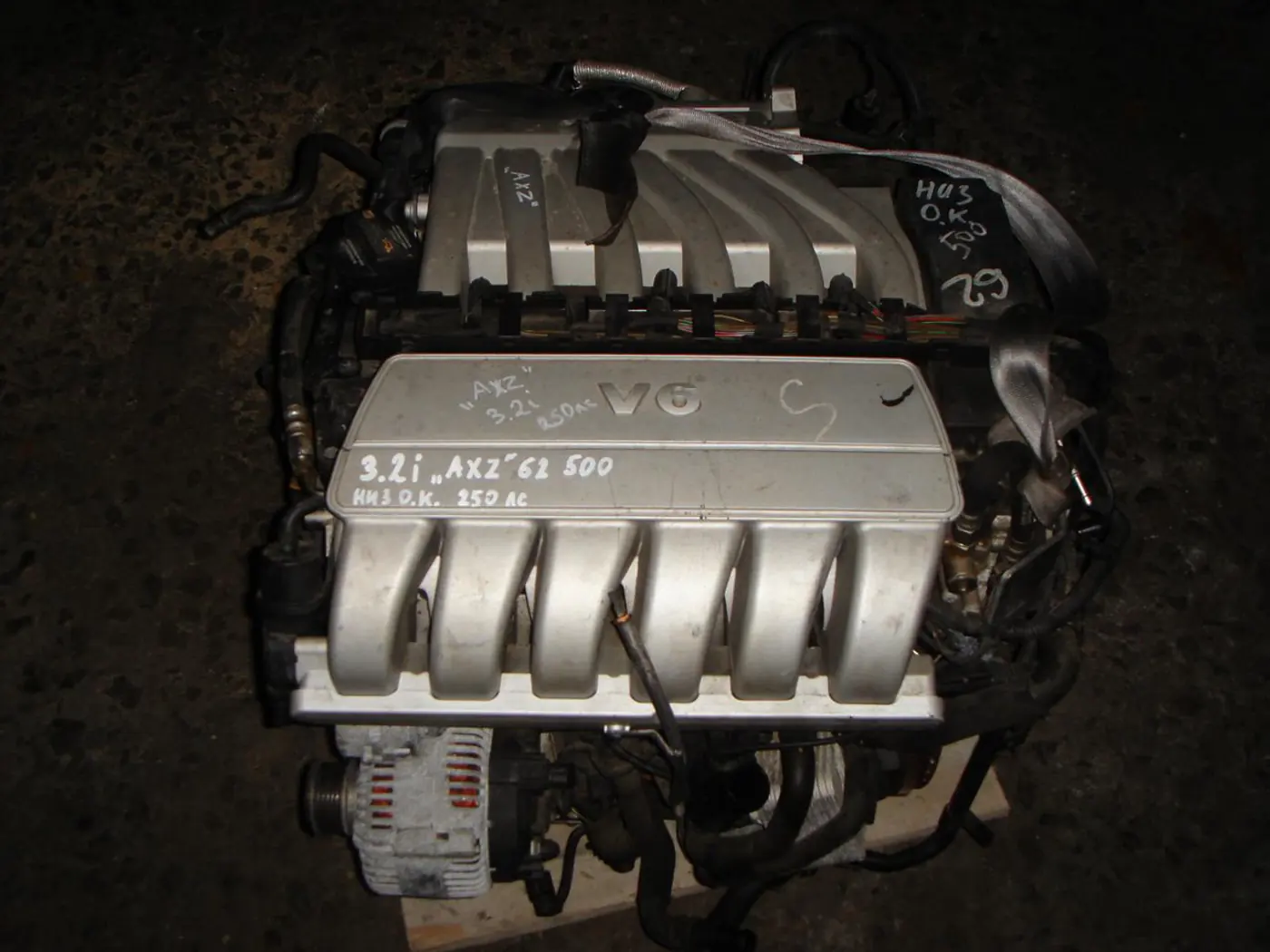 Двигатель к Volkswagen Passat 2006