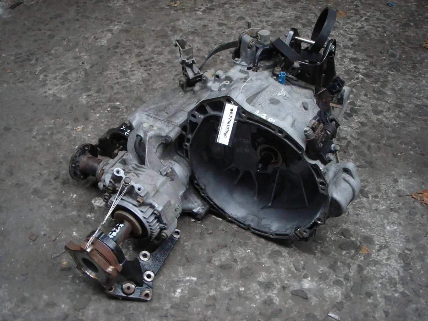 КПП механическая (МКПП) к Nissan X-Trail 2003