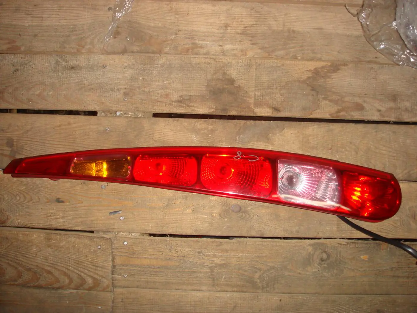 Фонарь задний правый к Citroen C8 2003