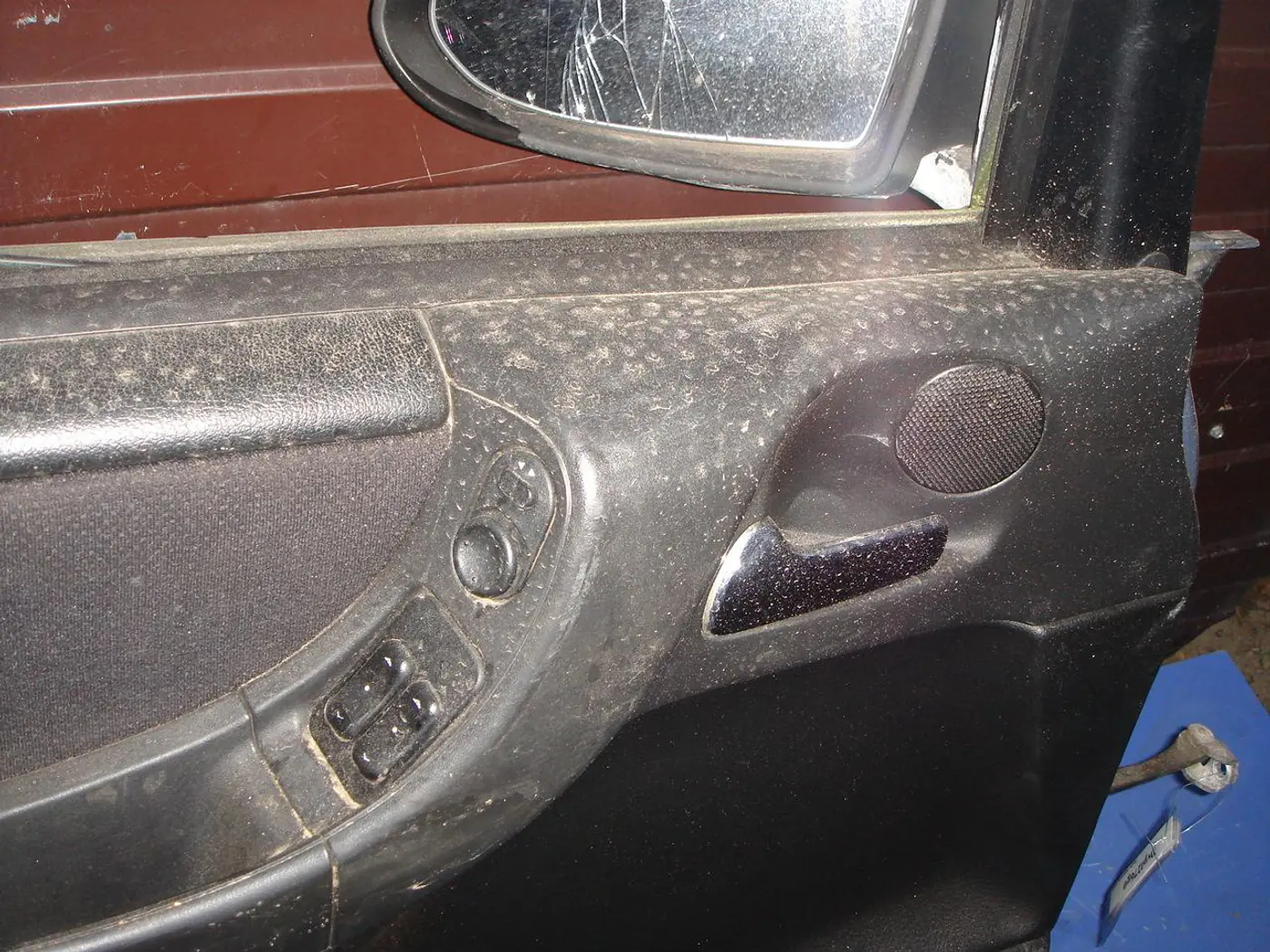 Ручка внутренняя передняя левая к Opel Zafira 2002