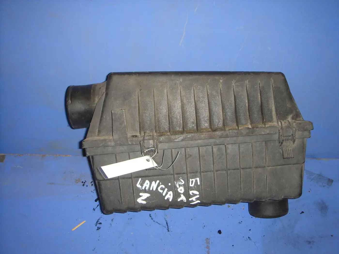 Корпус воздушного фильтра к Lancia Zeta 1996