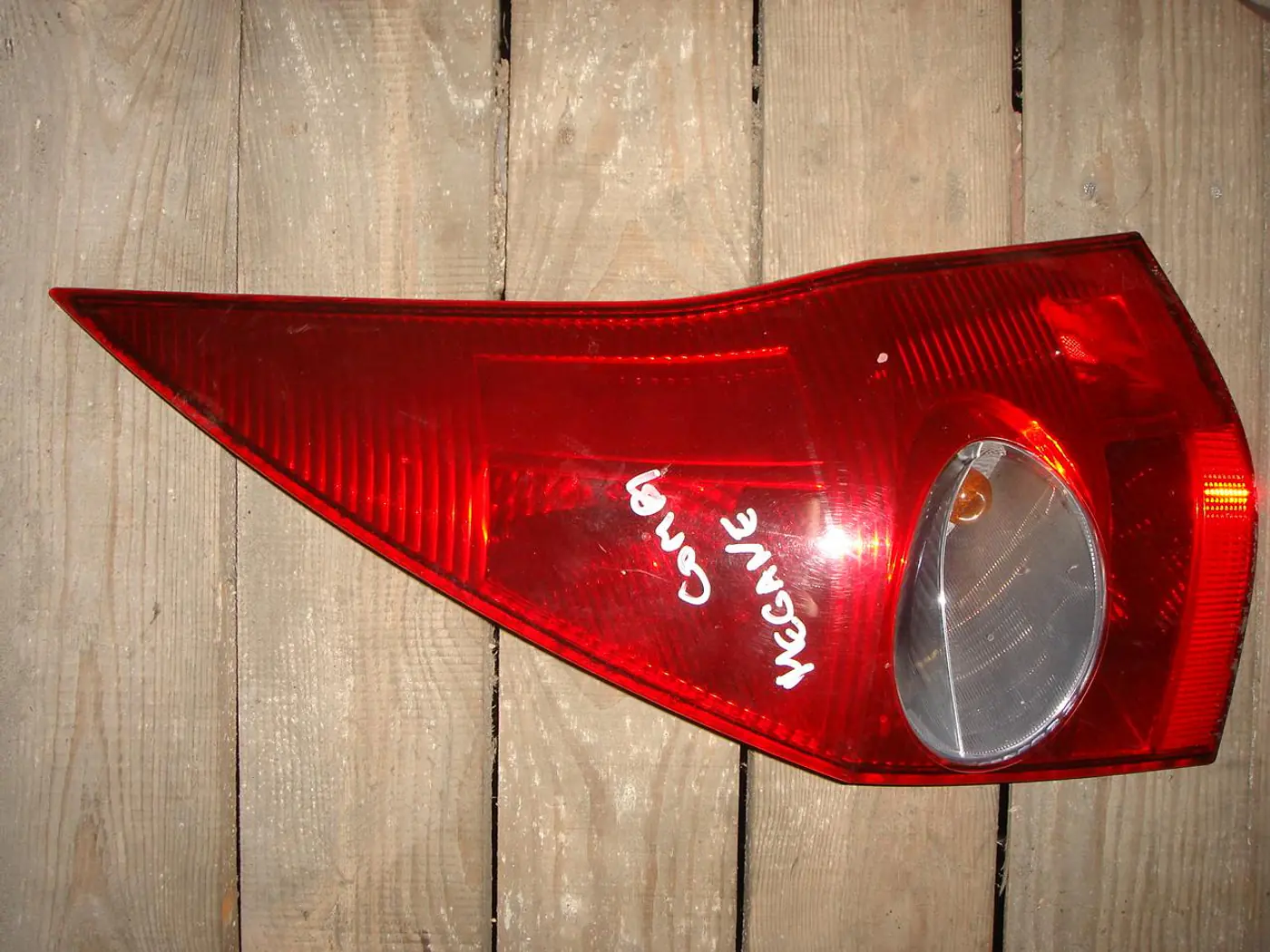 Фонарь задний правый к Renault Megane 2005