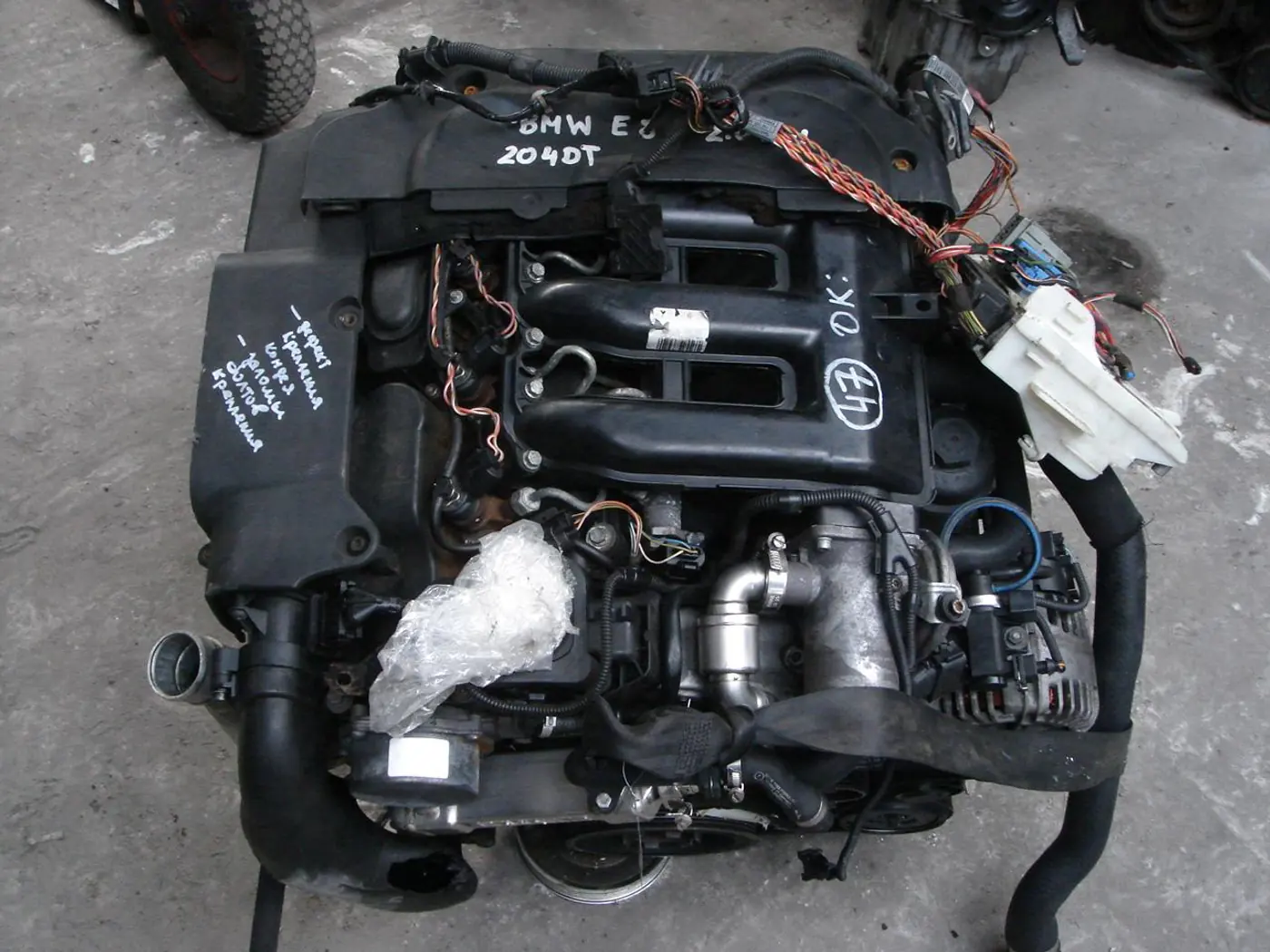 Двигатель к BMW 1 2005