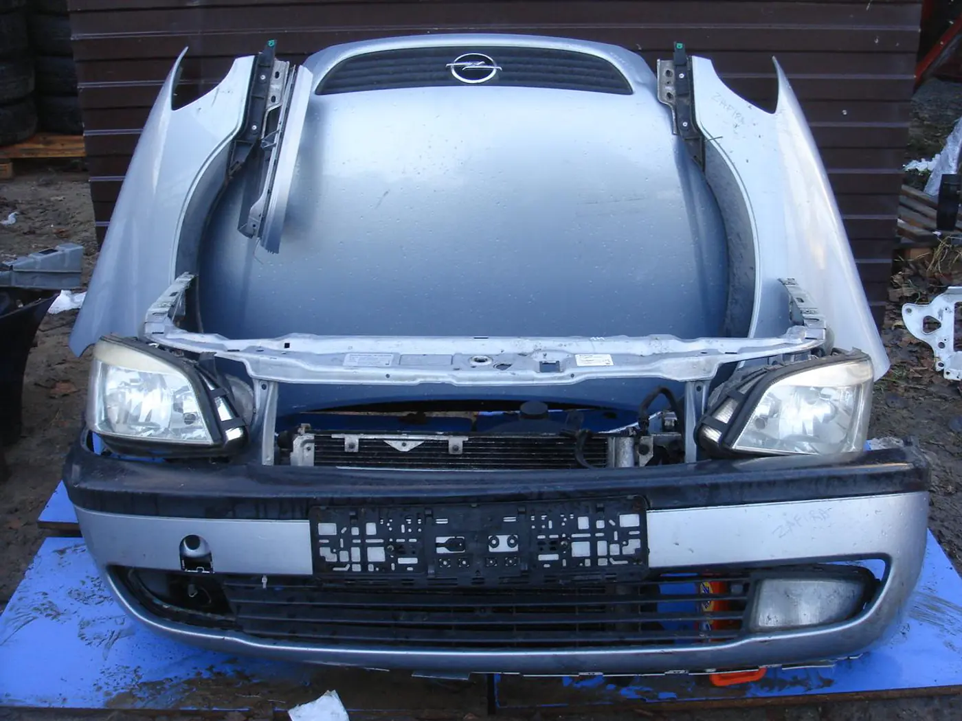 Передняя часть (ноускат) в сборе к Opel Zafira 2000