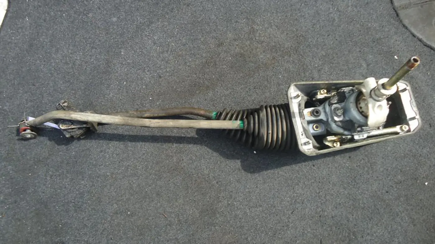 Кулиса к Volkswagen Passat 1997