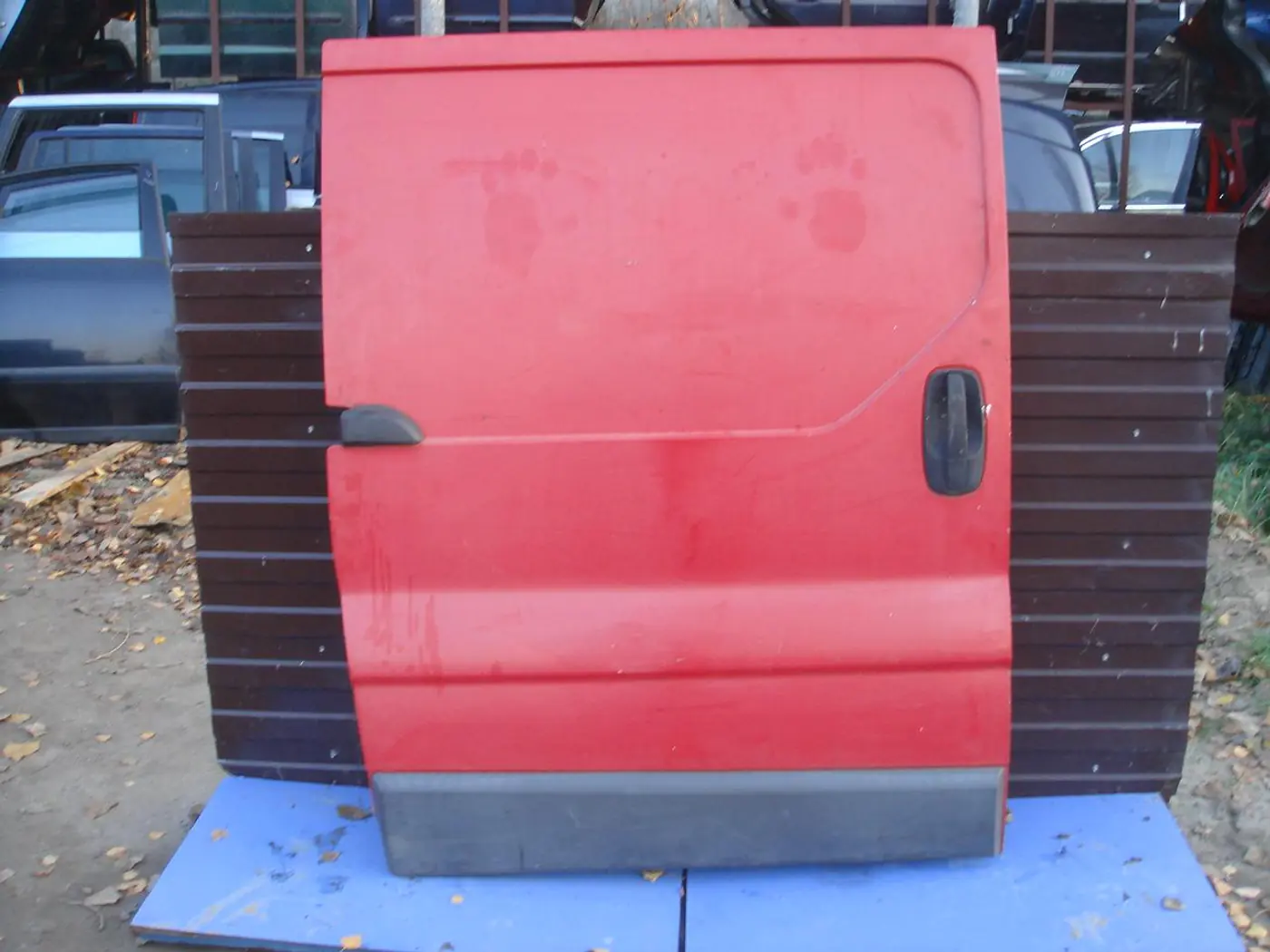 Дверь сдвижная к Renault Trafic 2002