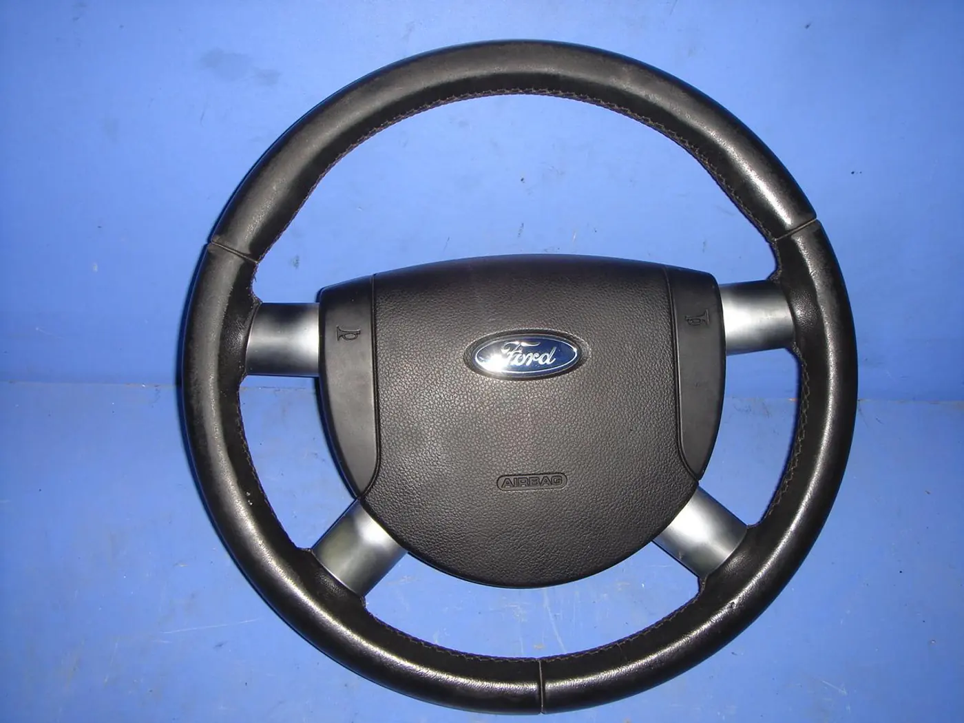 Руль к Ford Mondeo 2005