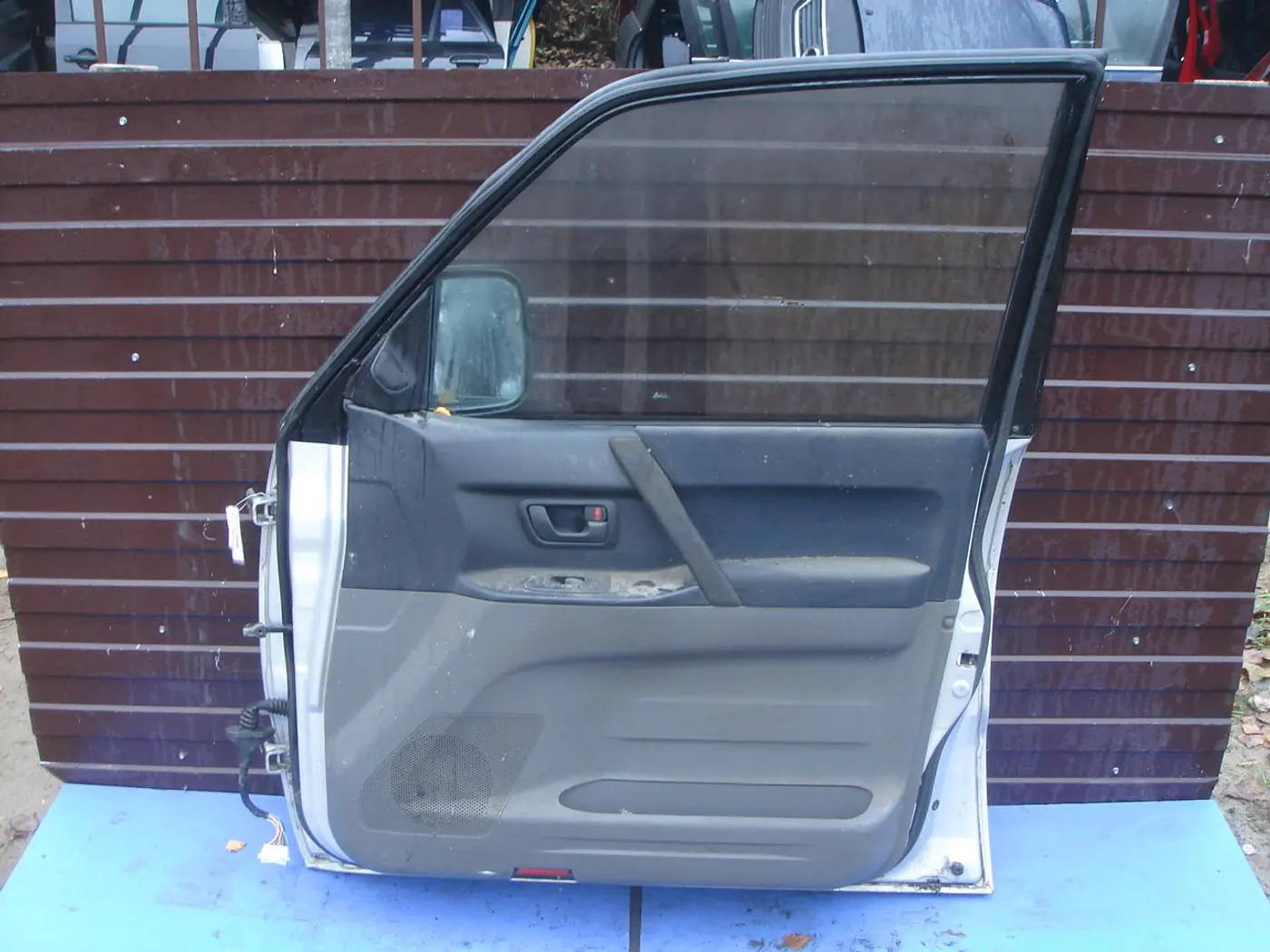 Стеклоподъемник электрический передний правый к Mitsubishi Pajero 2003
