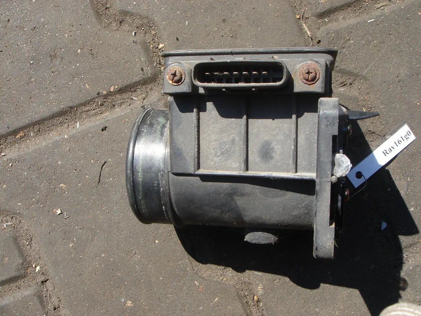 Расходомер воздуха к Mitsubishi Carisma 1998
