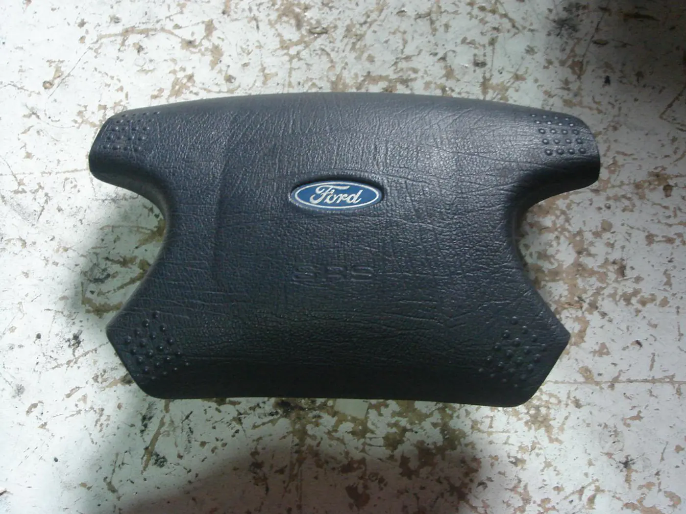 Подушка безопасности водителя к Ford Mondeo 1993
