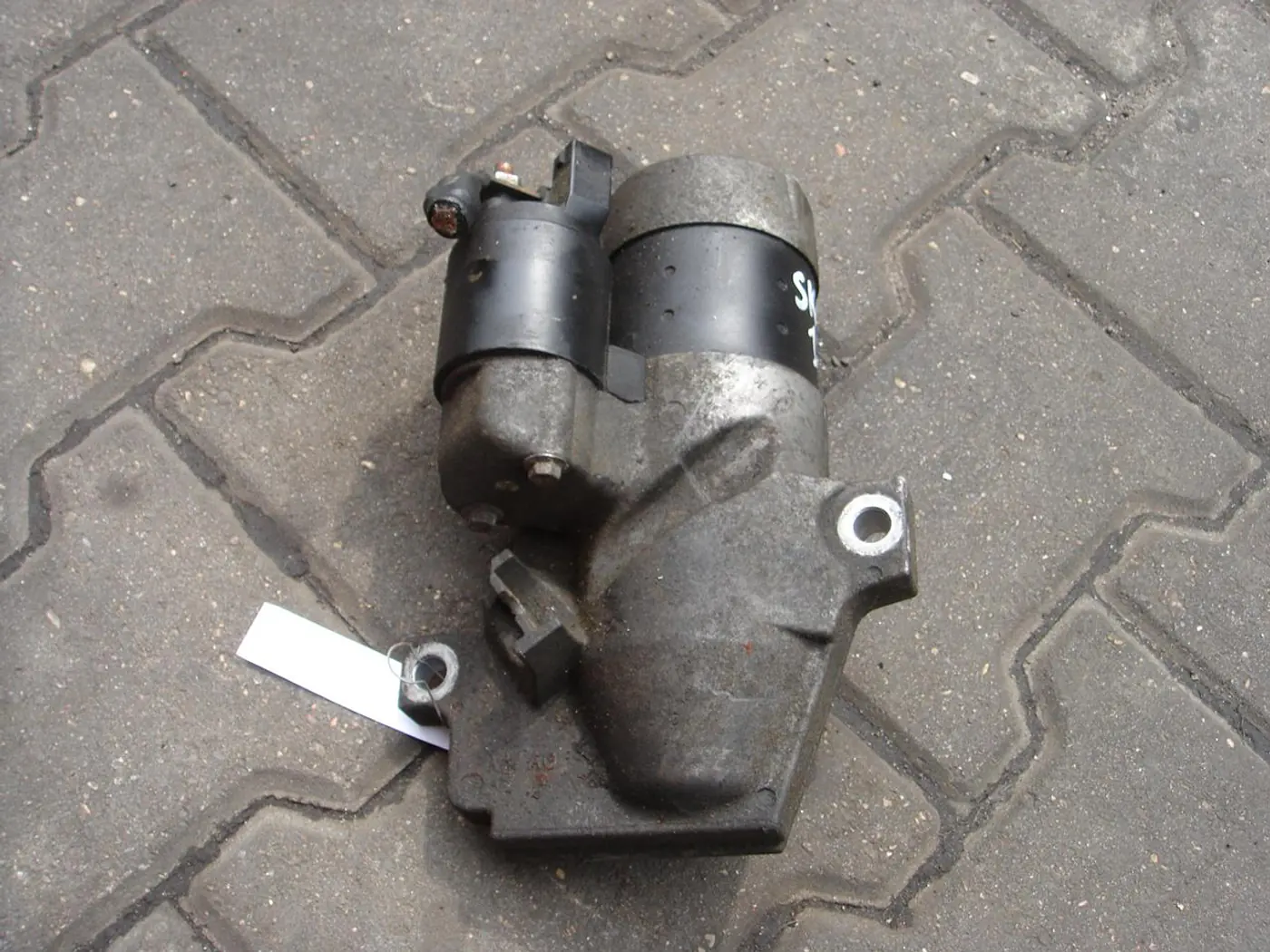 Стартер к Volkswagen Golf 2003