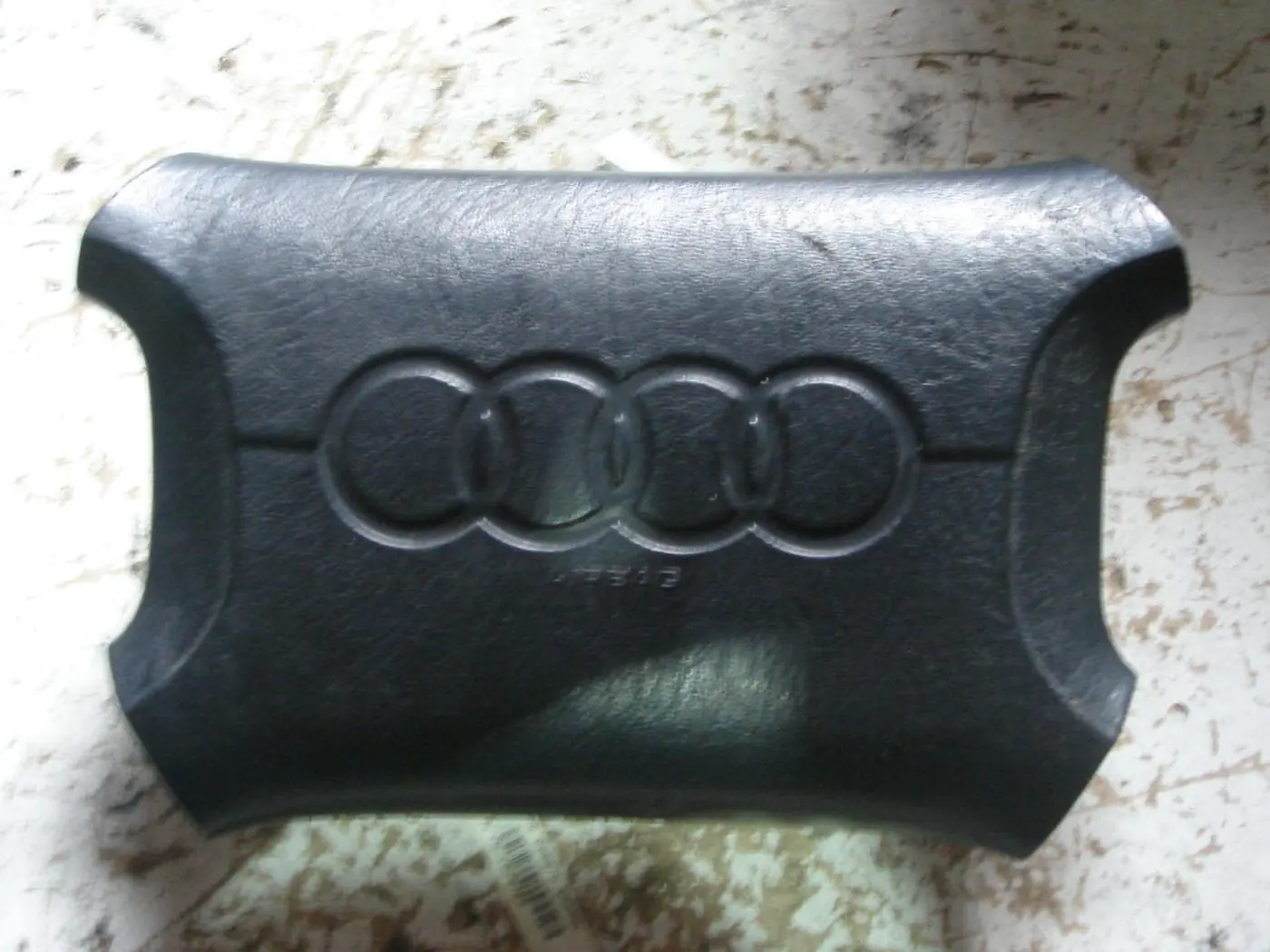 Подушка безопасности водителя к Audi 100 1992