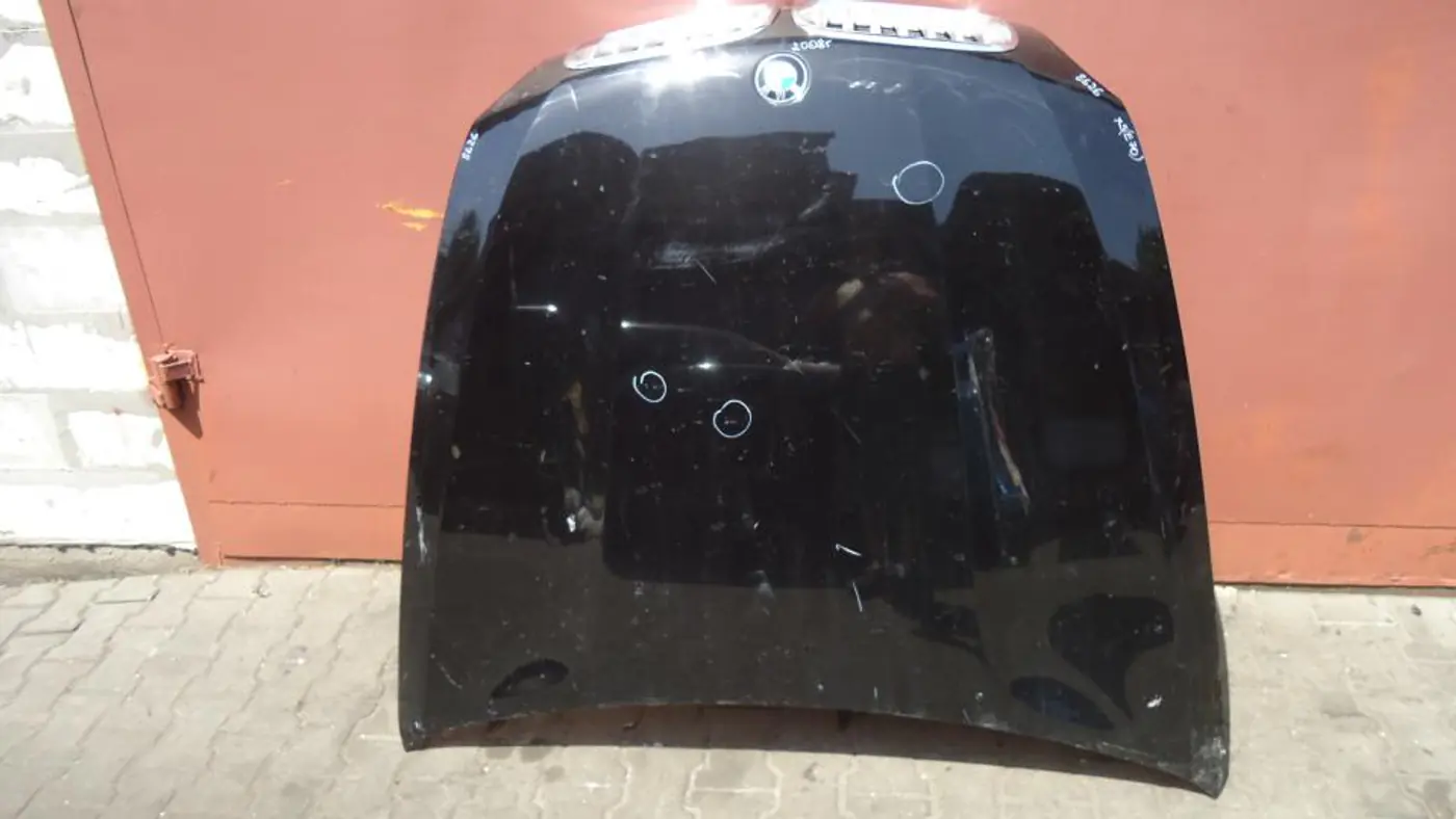 Капот к BMW X5 2008