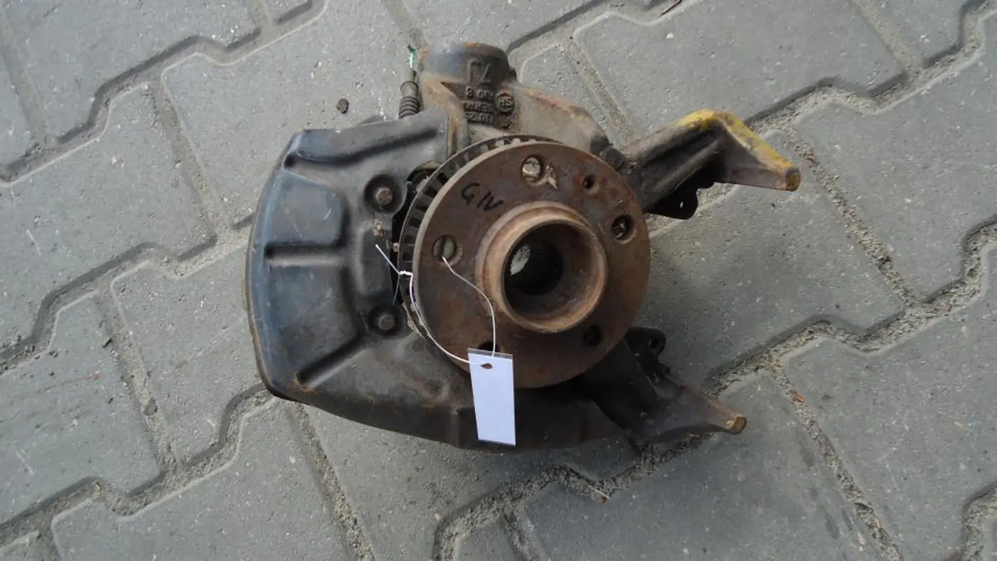 Ступица передняя правая к Skoda Octavia 2000