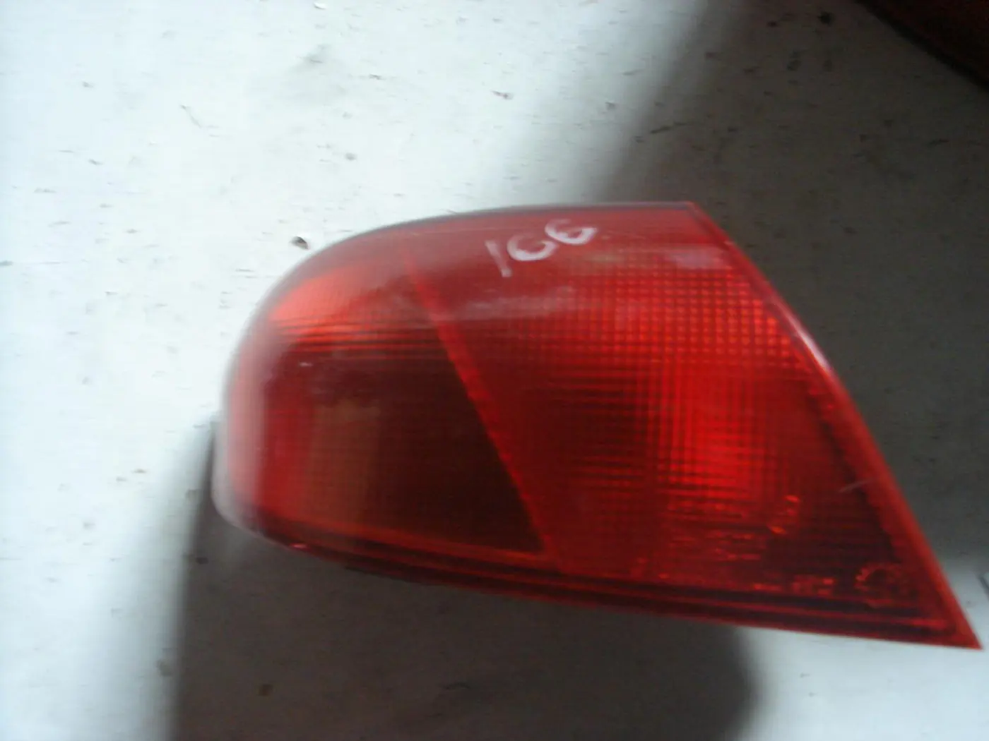 Фонарь задний левый к Alfa Romeo 166 1999