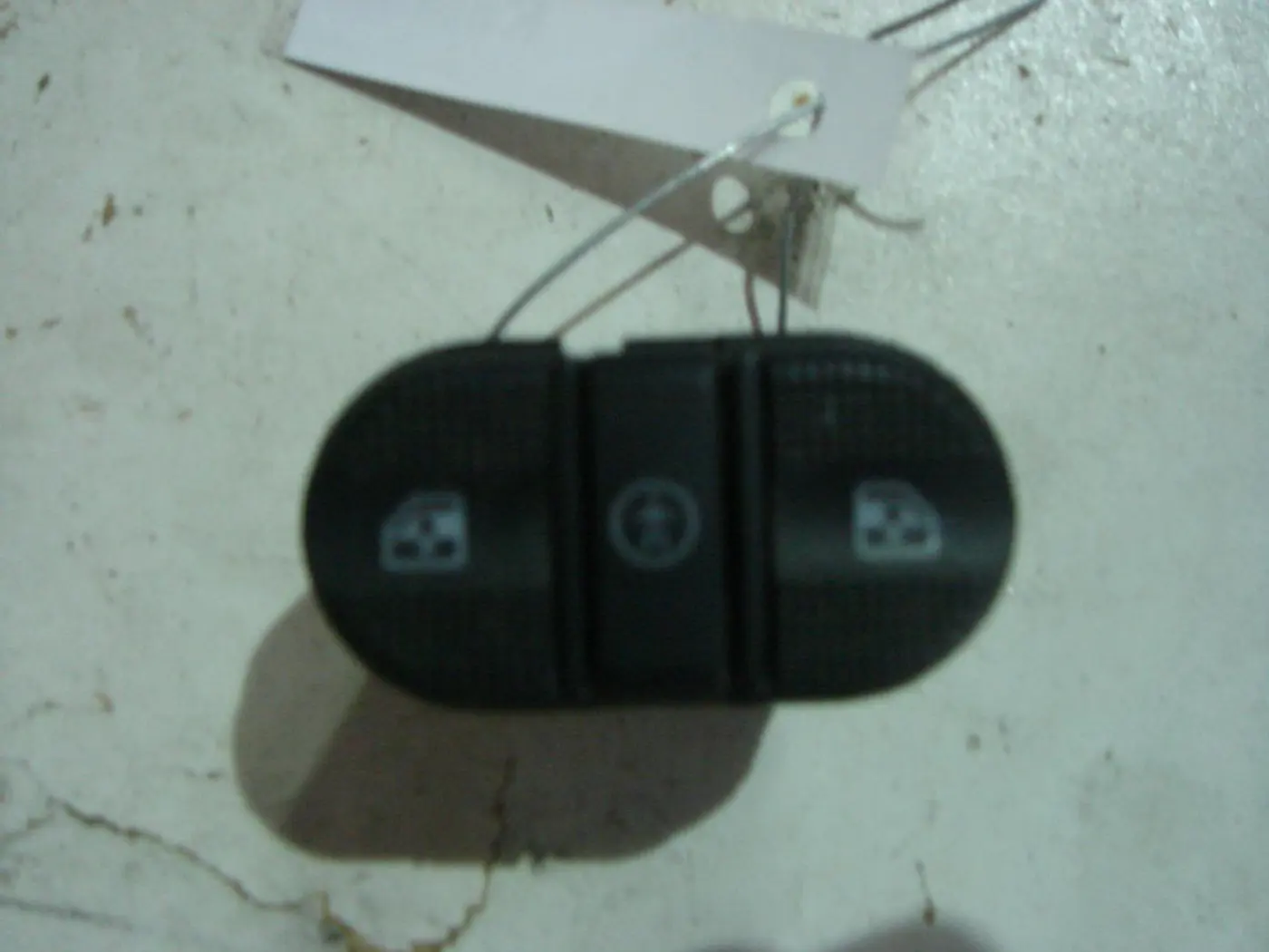 Кнопка стеклоподъемника к Ford Galaxy 1998