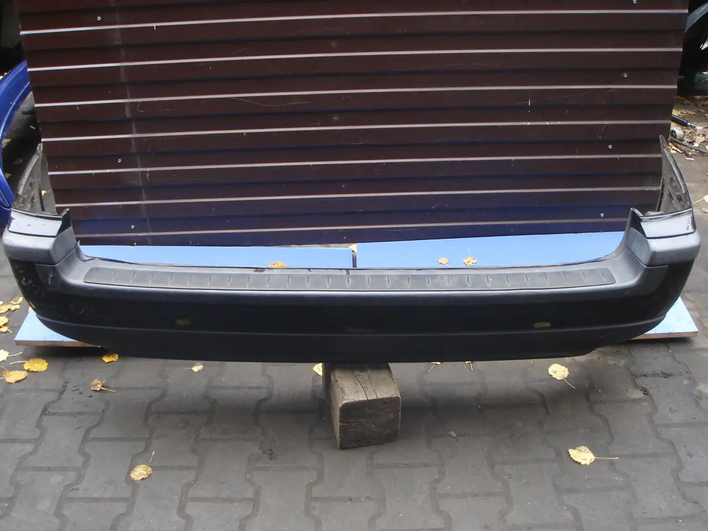 Бампер задний к Volvo V70 2002