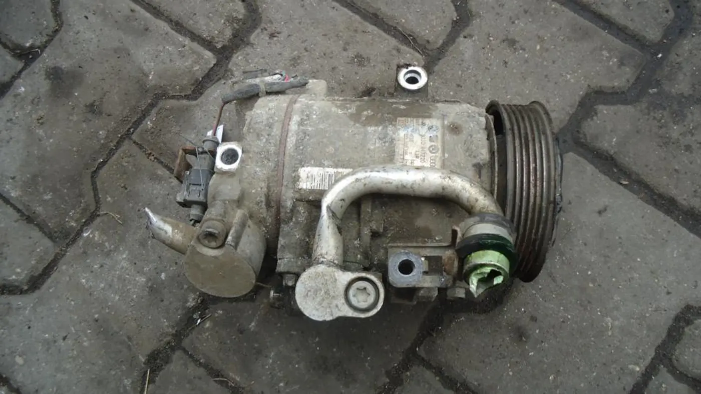Компрессор кондиционера к Skoda Fabia 2002