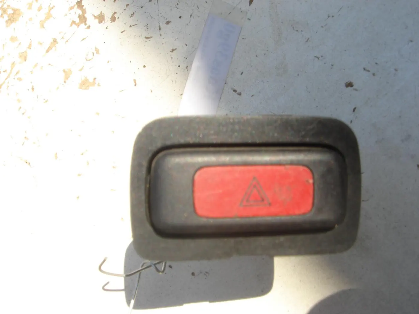 Кнопка аварийной сигнализации к Honda Civic 1999