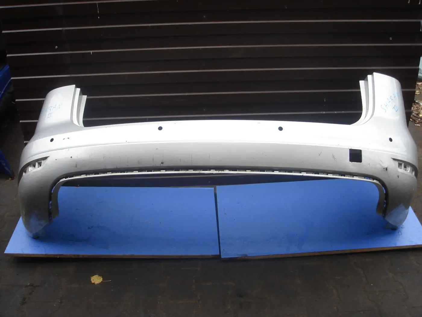 Бампер задний к Volkswagen Sharan 2011
