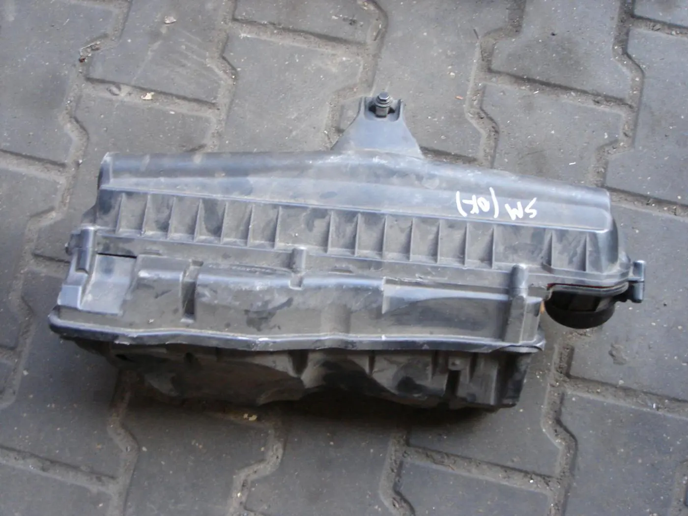 Корпус воздушного фильтра к Peugeot 308 2007