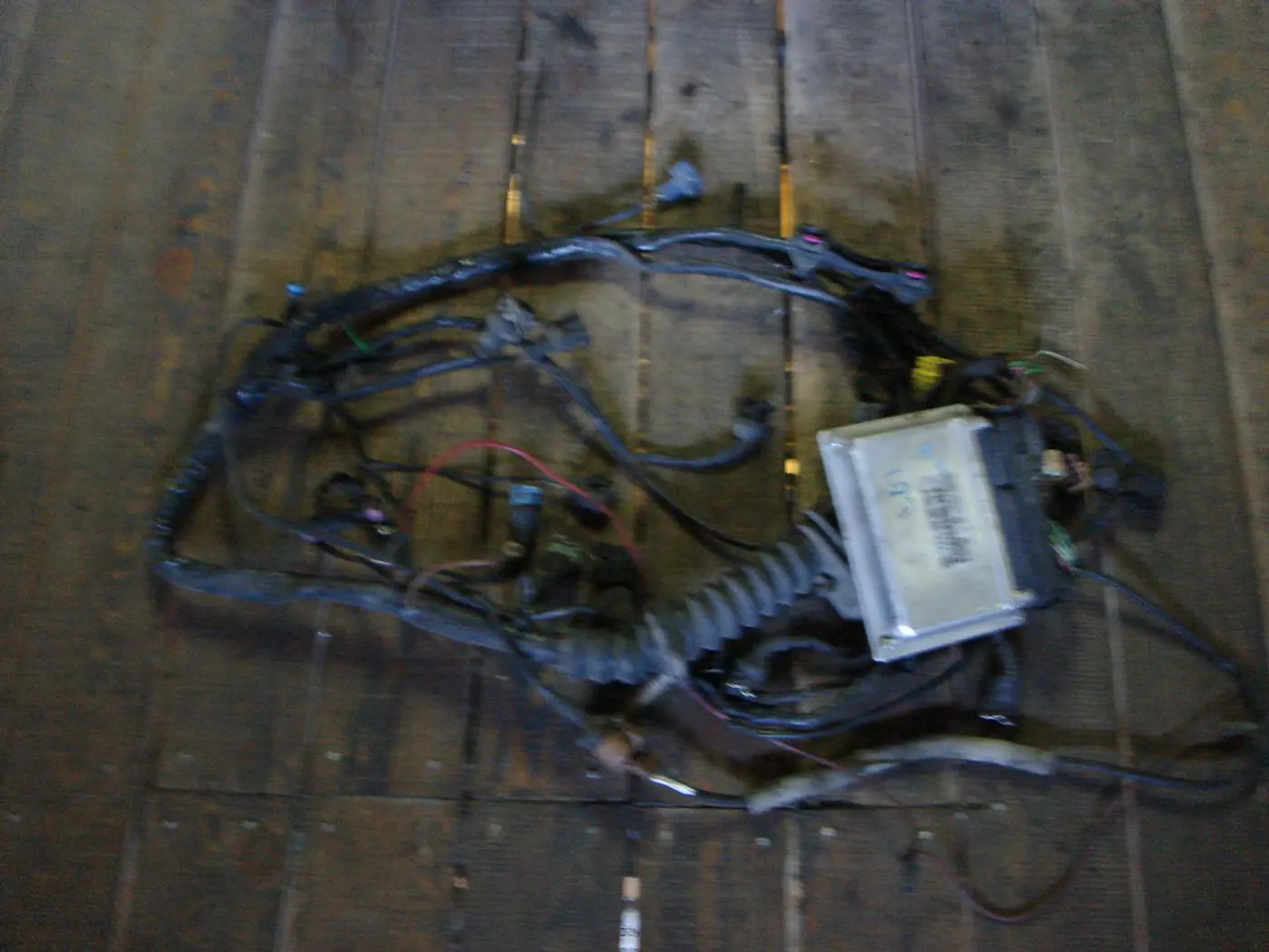 Блок управления двигателем к Audi A4 1997