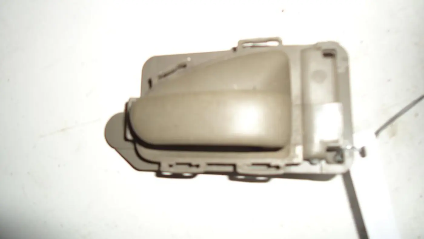 Ручка внутренняя задняя правая к Citroen Xsara Picasso 2002