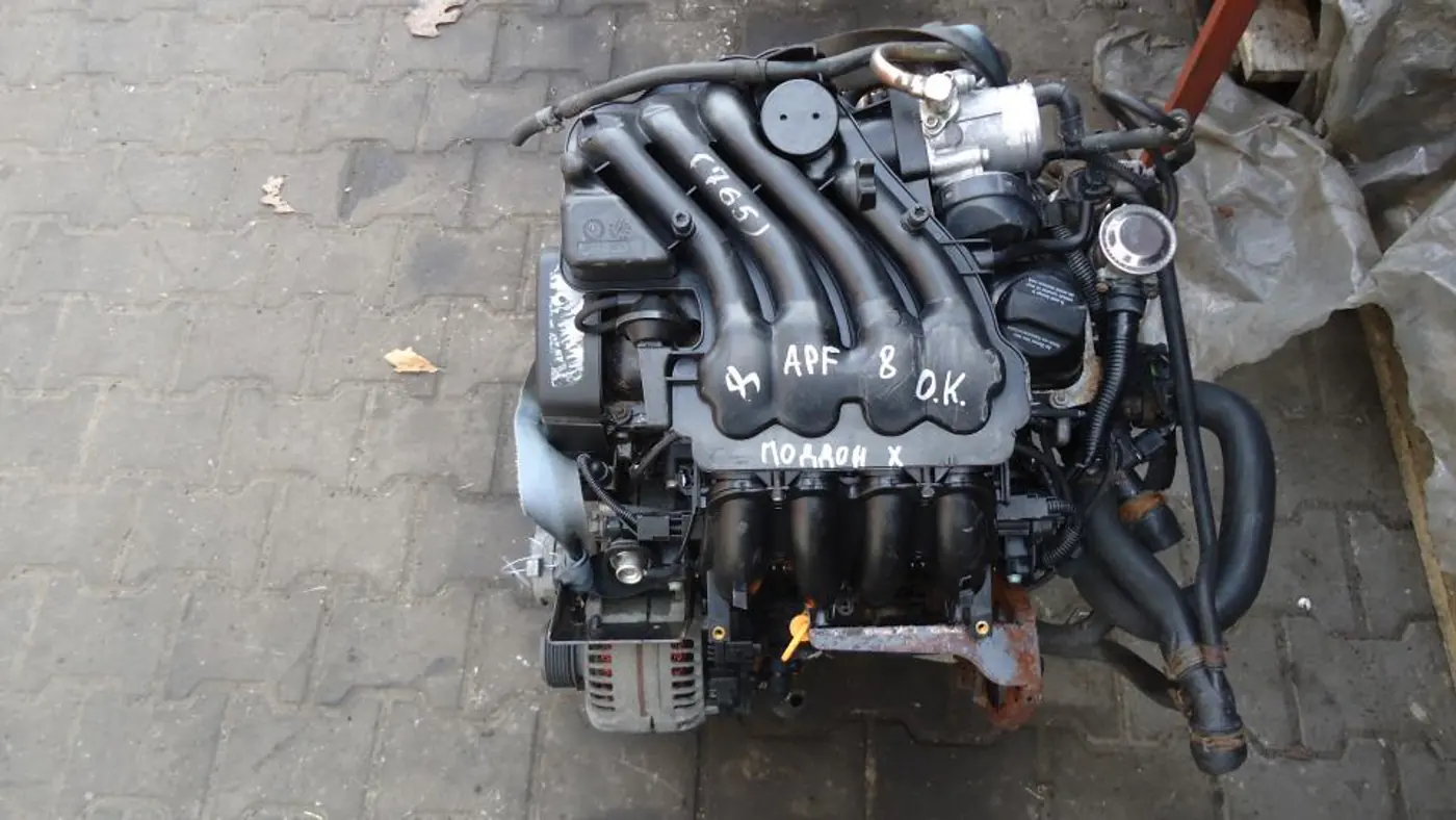 Двигатель к Volkswagen Polo 1999