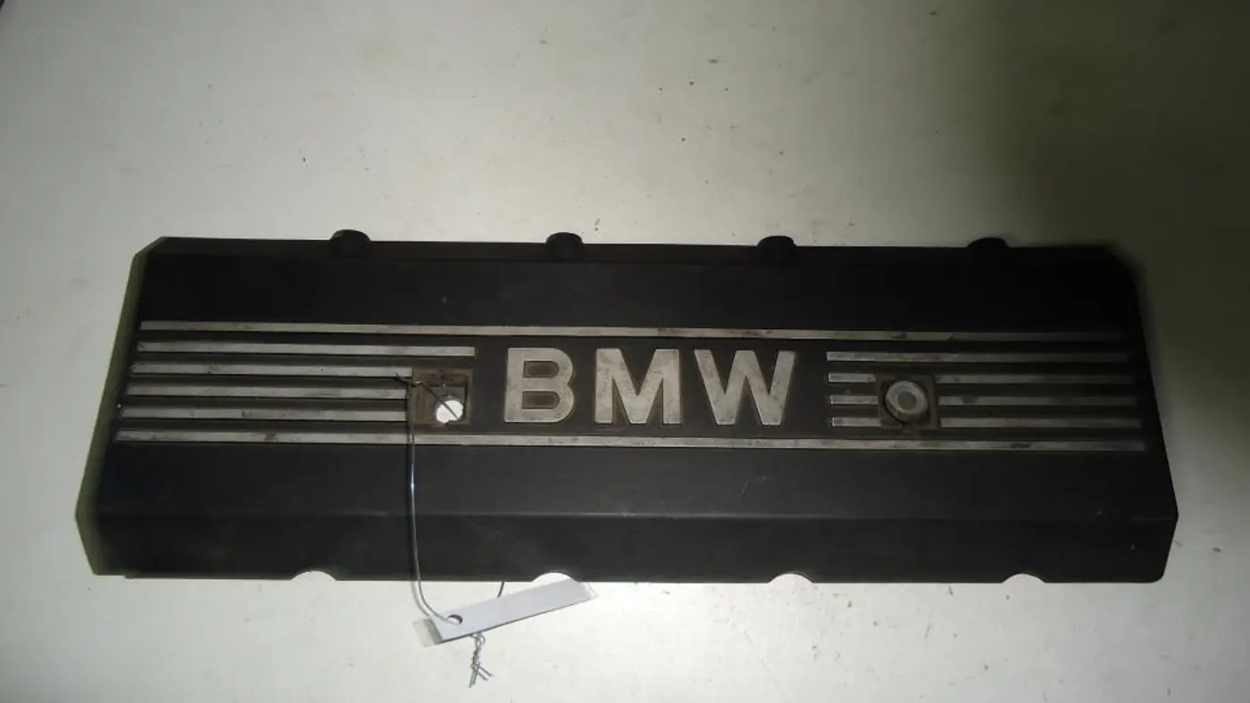 Декоративная крышка двигателя  к BMW 3 1994