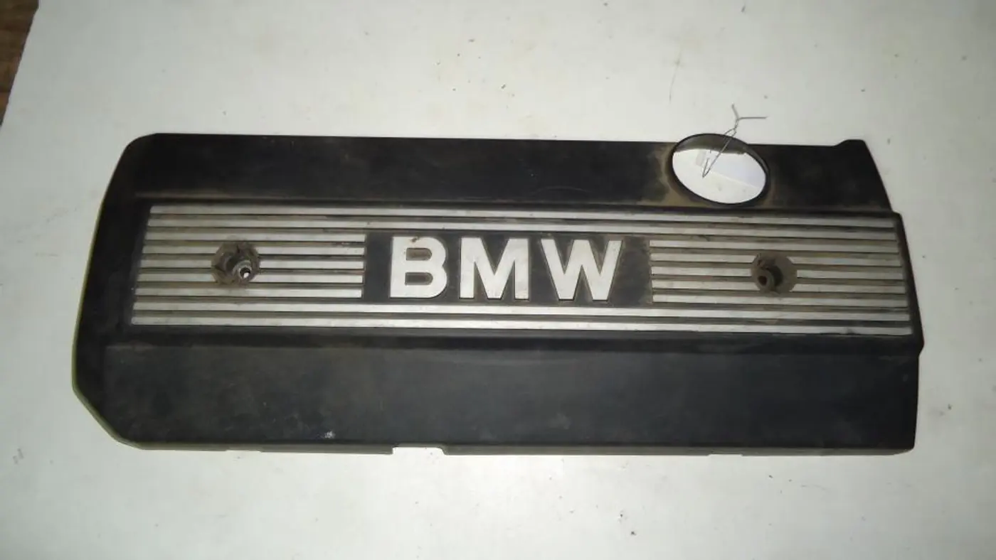 Декоративная крышка двигателя  к BMW 3 1996