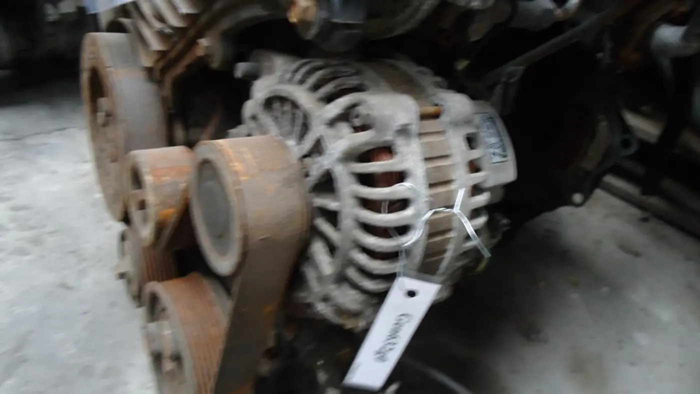 Генератор к Mazda 6 2006